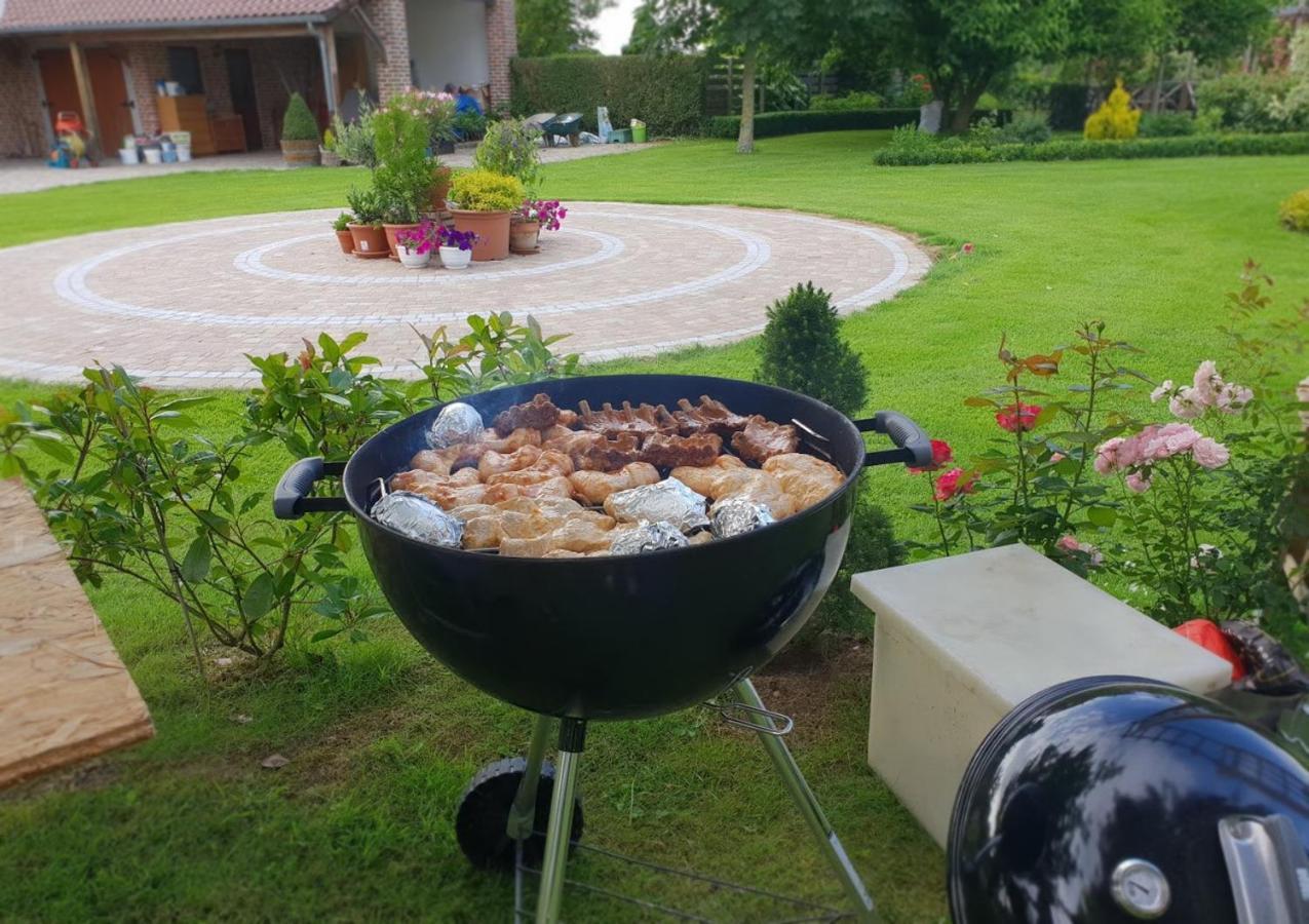 B&B Secret Garden Adults Only Voeren Eksteriør bilde