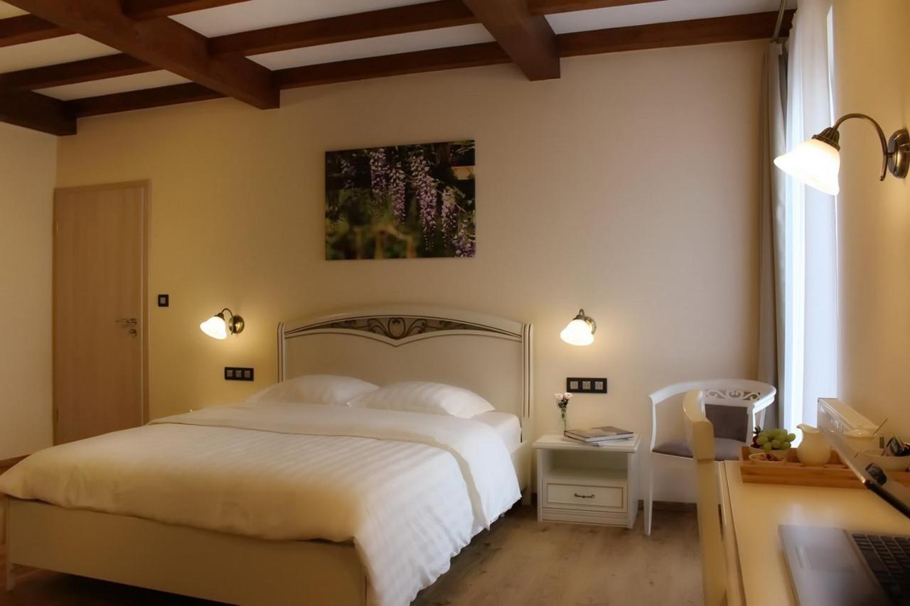 B&B Secret Garden Adults Only Voeren Eksteriør bilde
