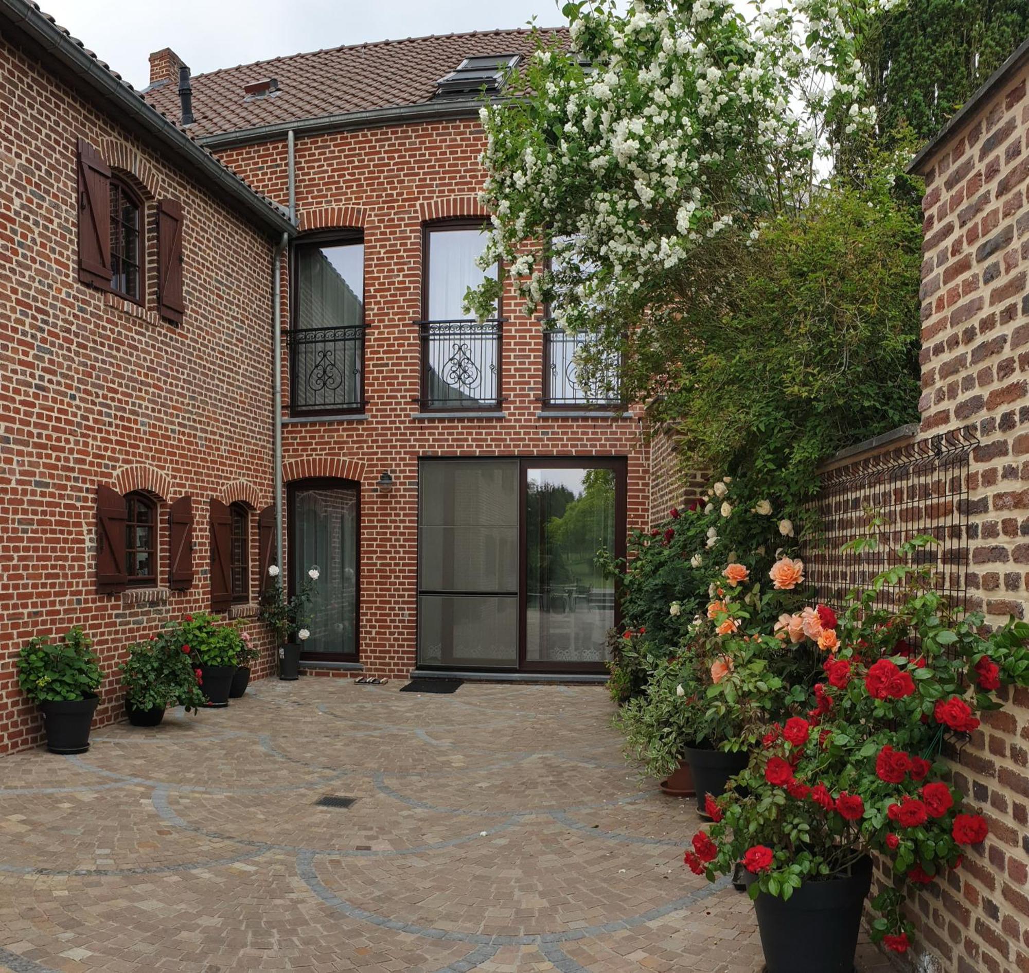 B&B Secret Garden Adults Only Voeren Eksteriør bilde