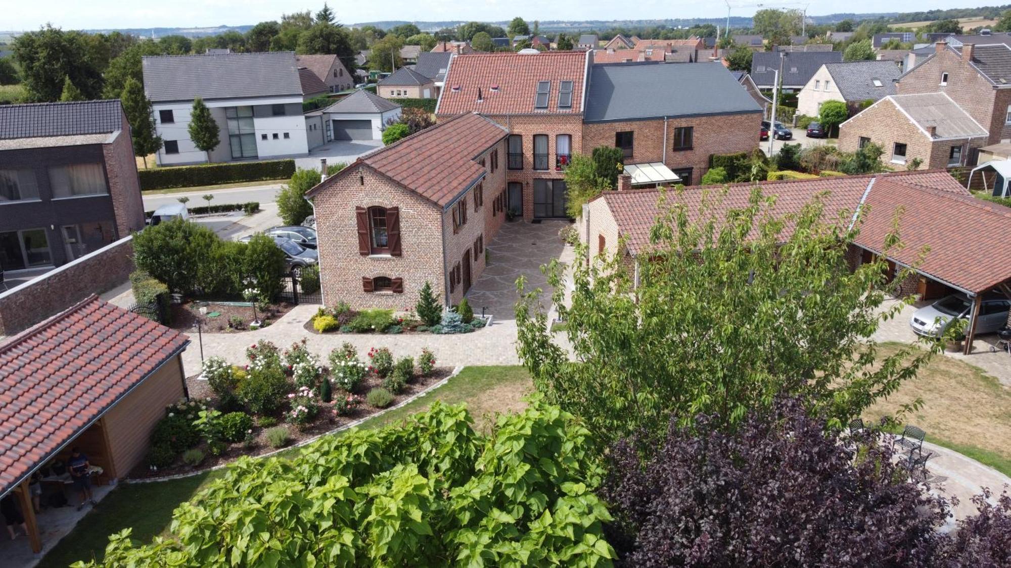 B&B Secret Garden Adults Only Voeren Eksteriør bilde